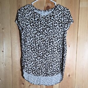 Old Navy Black and White Animal Print Short Sleeve Top